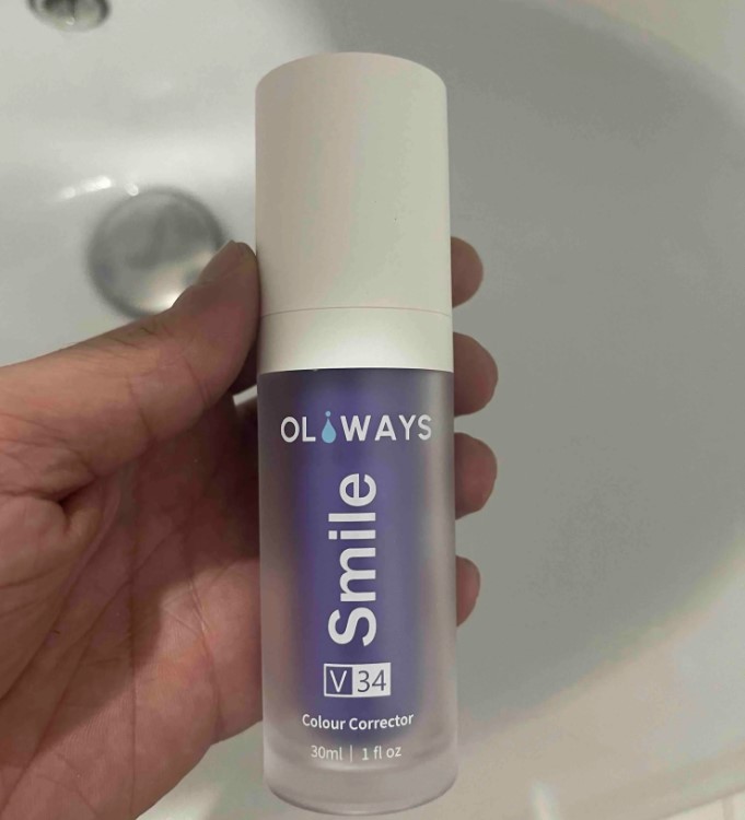 Oliways Smile V34 Colour Corrector Anında Diş Beyazlatıcı Jel 30 ML